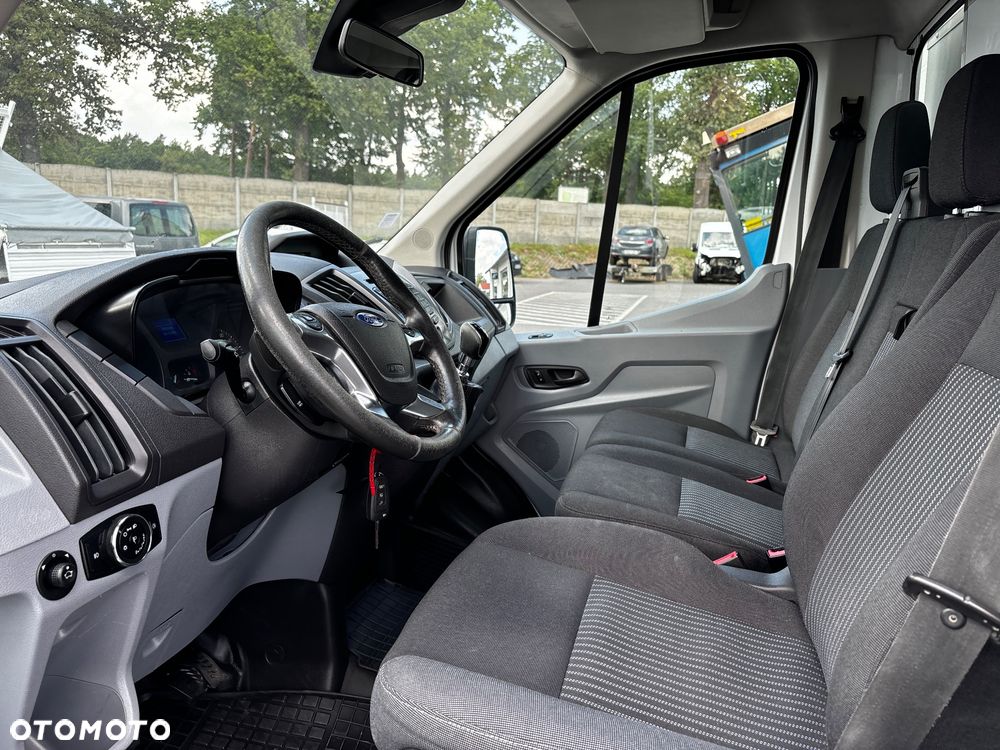 Ford Transit - 8