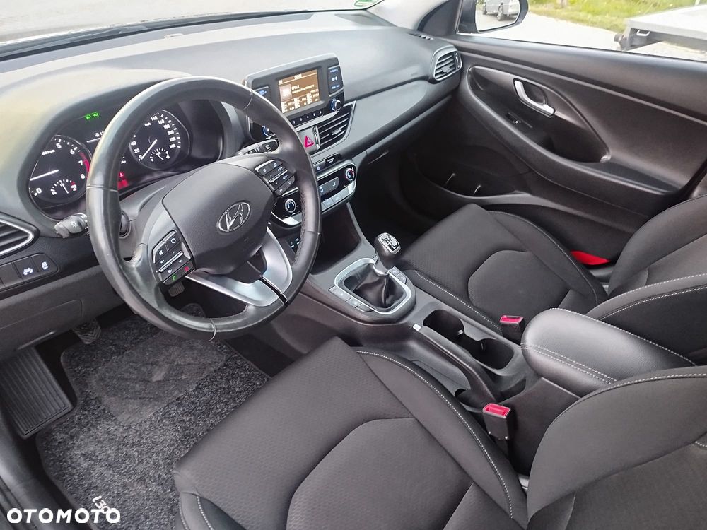 Hyundai i30 1.0 T-GDI Passion Plus - 24