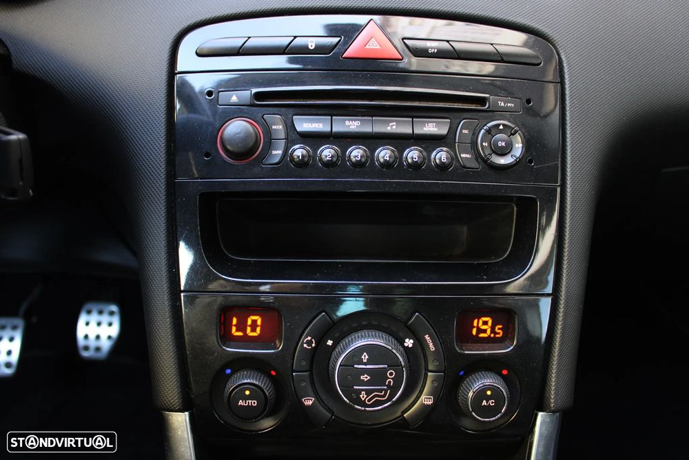 Peugeot 308 CC 1.6 HDi Sport - 38