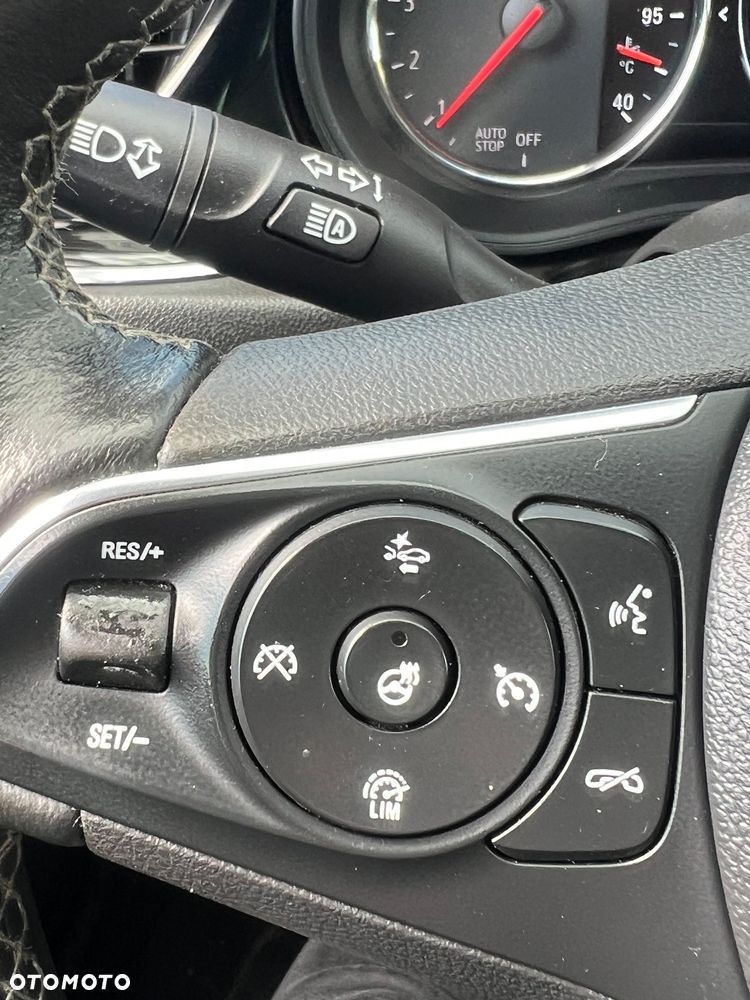 Opel Insignia 2.0 CDTI ecoFLEX Start/Stop Business Innovation - 10