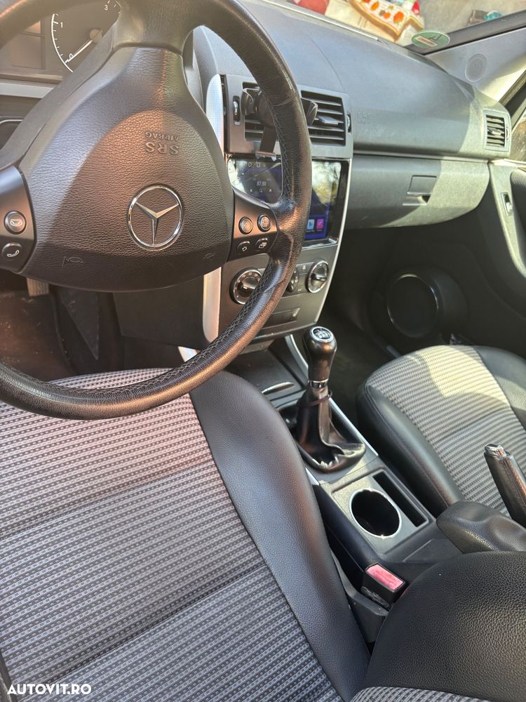 Mercedes-Benz A 180 - 7