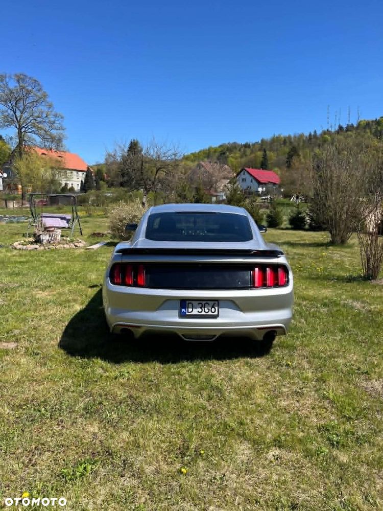 Ford Mustang 3.7 V6 - 4