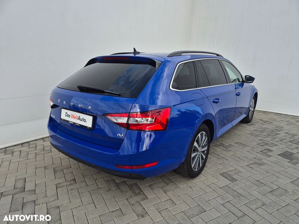 Skoda Superb 2022 photo 5