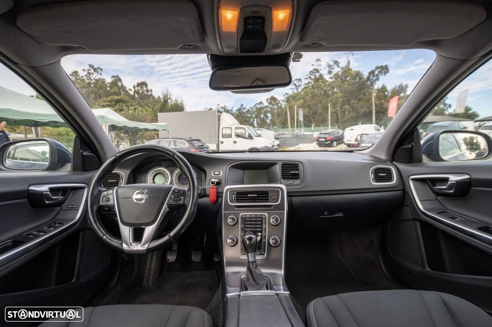 Volvo S60 2.0 D3 Momentum Start/Stop - 7