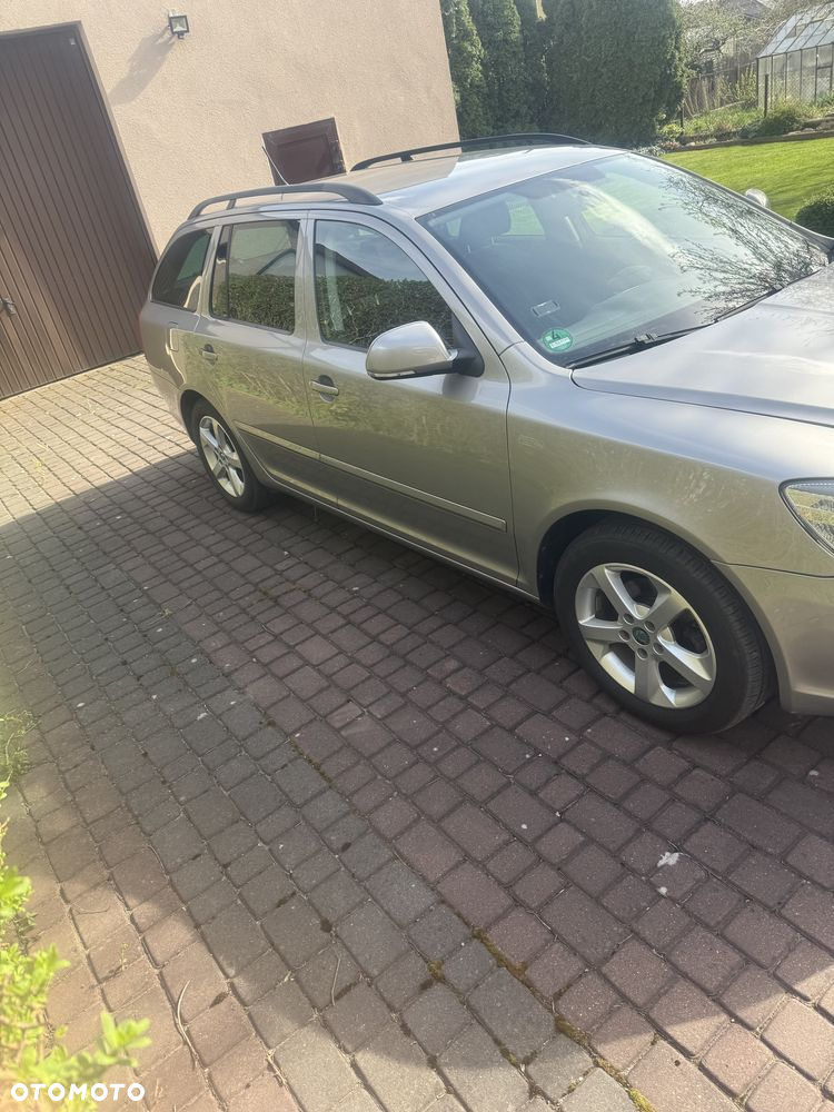 Skoda Octavia 1.4 TSI Family DSG - 4