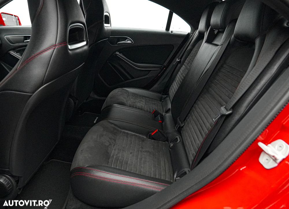 Mercedes-Benz CLA 180 - 16