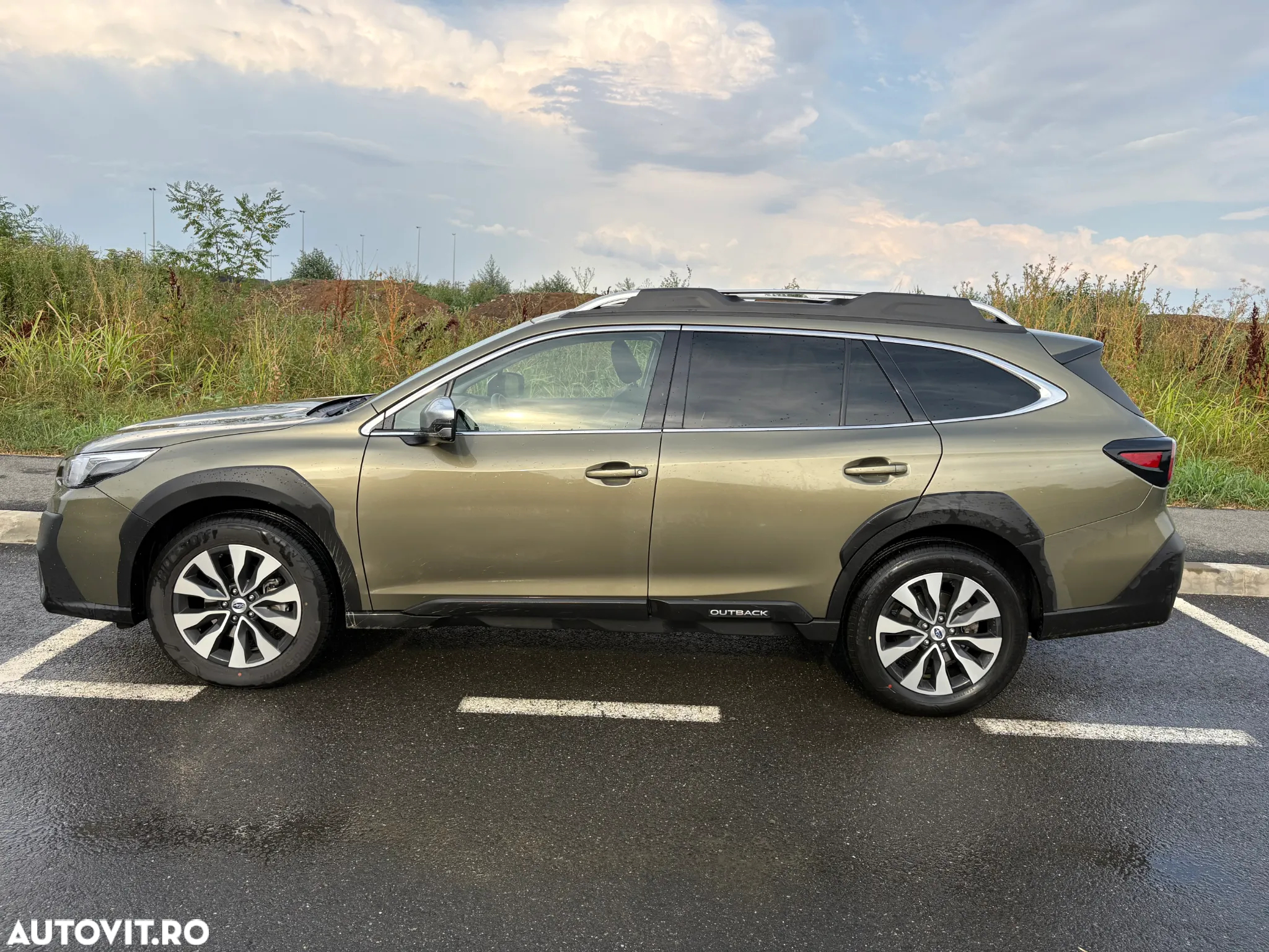 Subaru Outback 2.5I LinearTronic CVT Platinum - 4