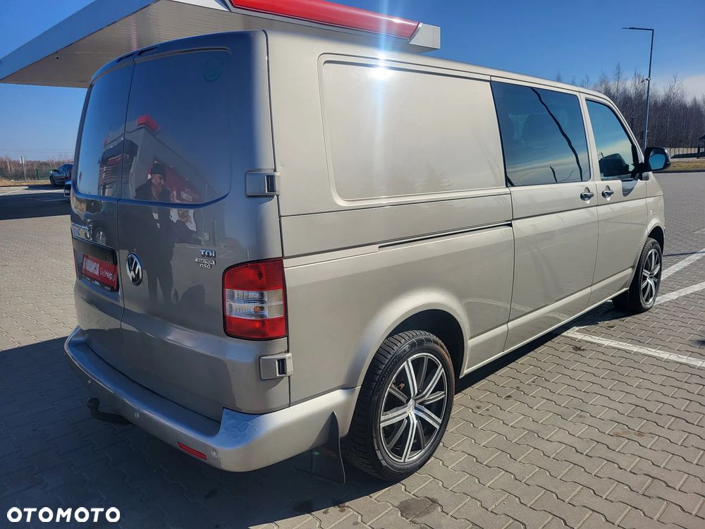 Volkswagen Transporter - 14