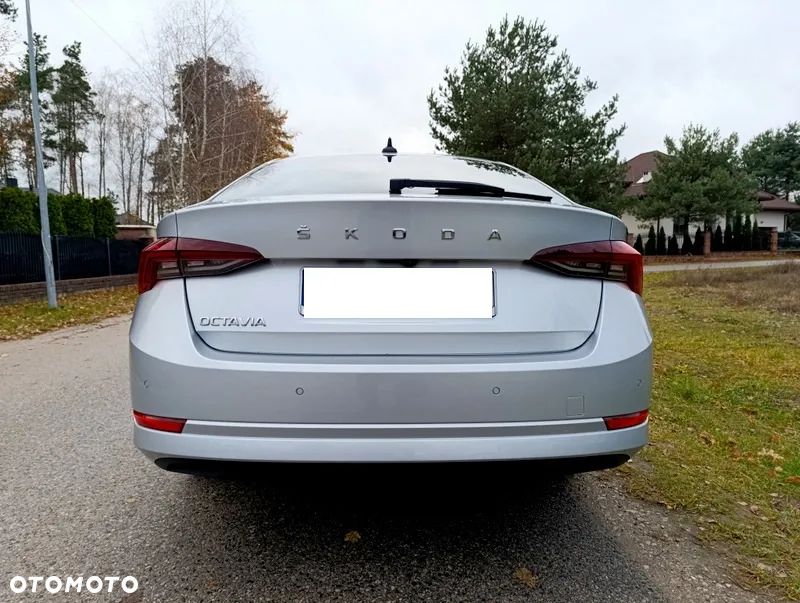 Skoda Octavia 1.5 TSI ACT Ambition - 11