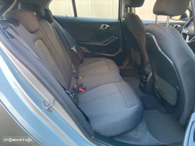 BMW 118 d Advantage Auto - 35