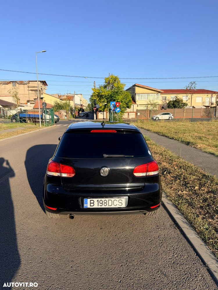 VOLKSWAGEN Golf 2012 — imagine 4