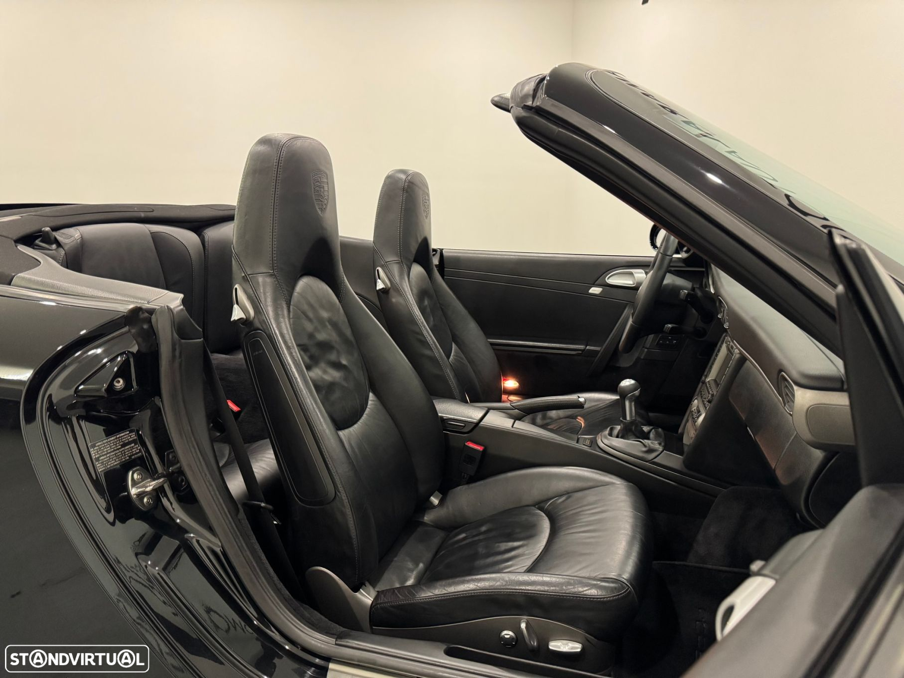 Porsche 911 Série F - 30