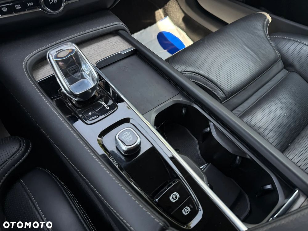Volvo V90 B5 D AWD Inscription - 22