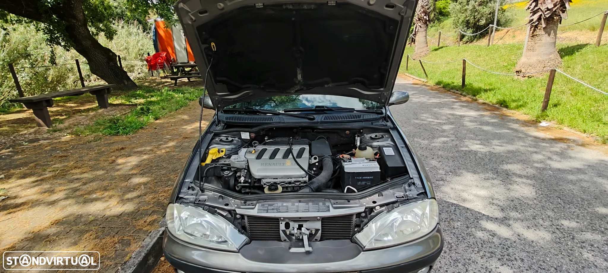 Renault Mégane C. 1.4 16V Fairway - 10