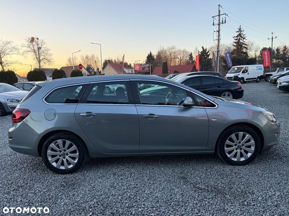 Opel Astra 2.0 CDTI DPF Design Edition - 8