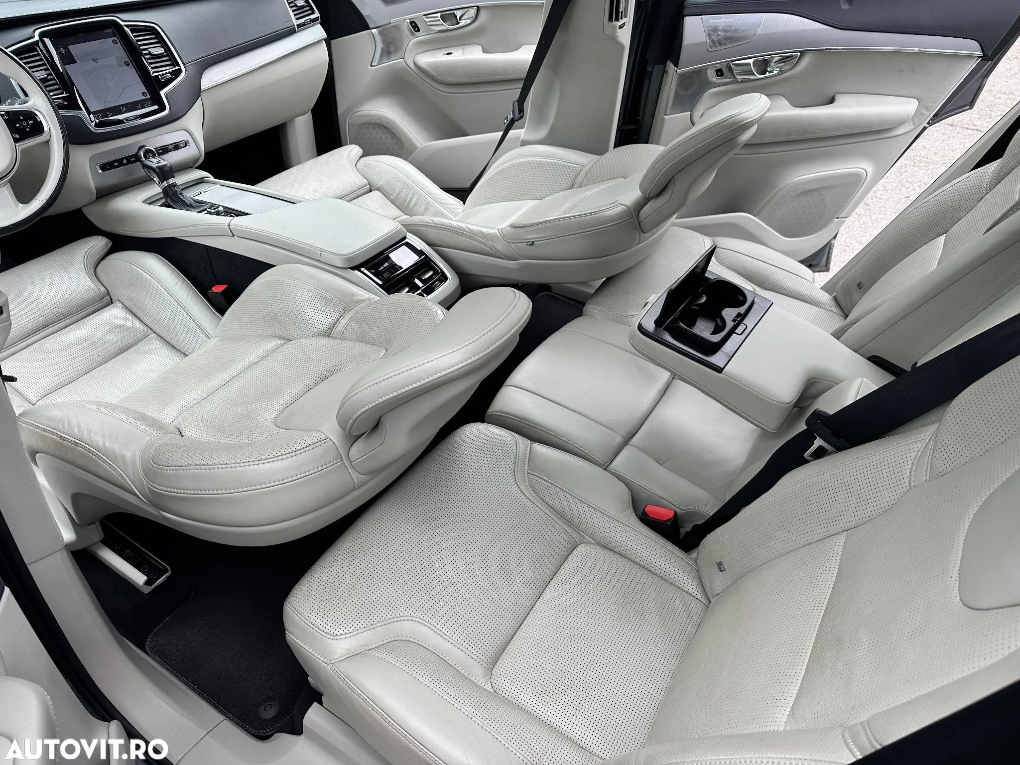 Volvo XC 90 D5 AWD Geartronic Inscription - 19