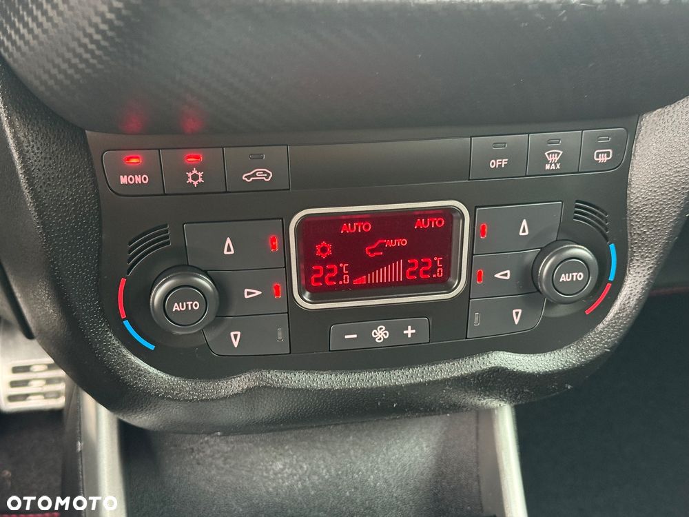 Alfa Romeo Mito TB 1.4 16V MultiAir Quadrifoglio Verde - 25