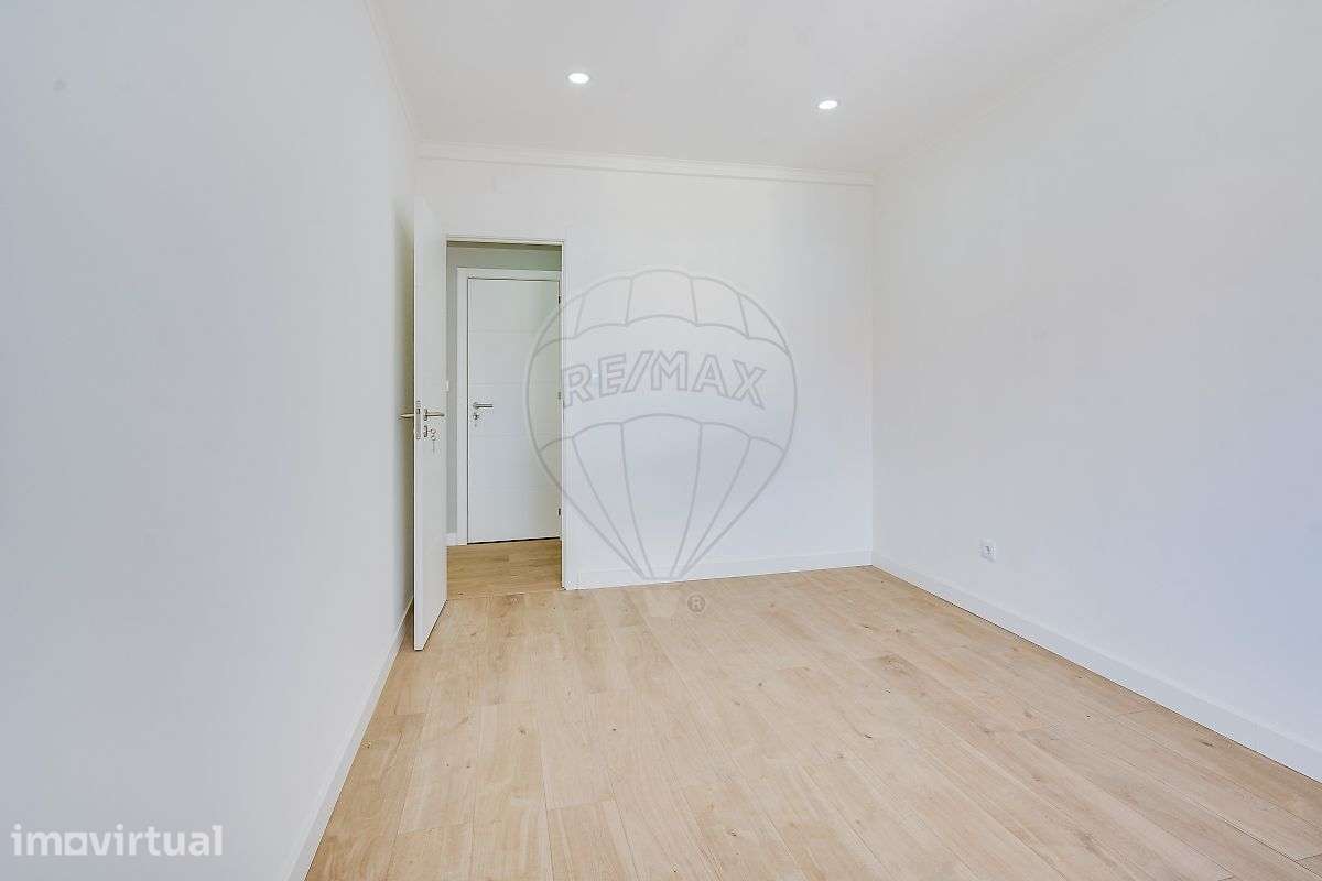 Apartamento T1 para venda - Grande imagem: 2/8