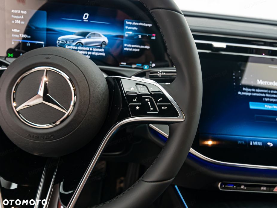 Mercedes-Benz Klasa E - 21
