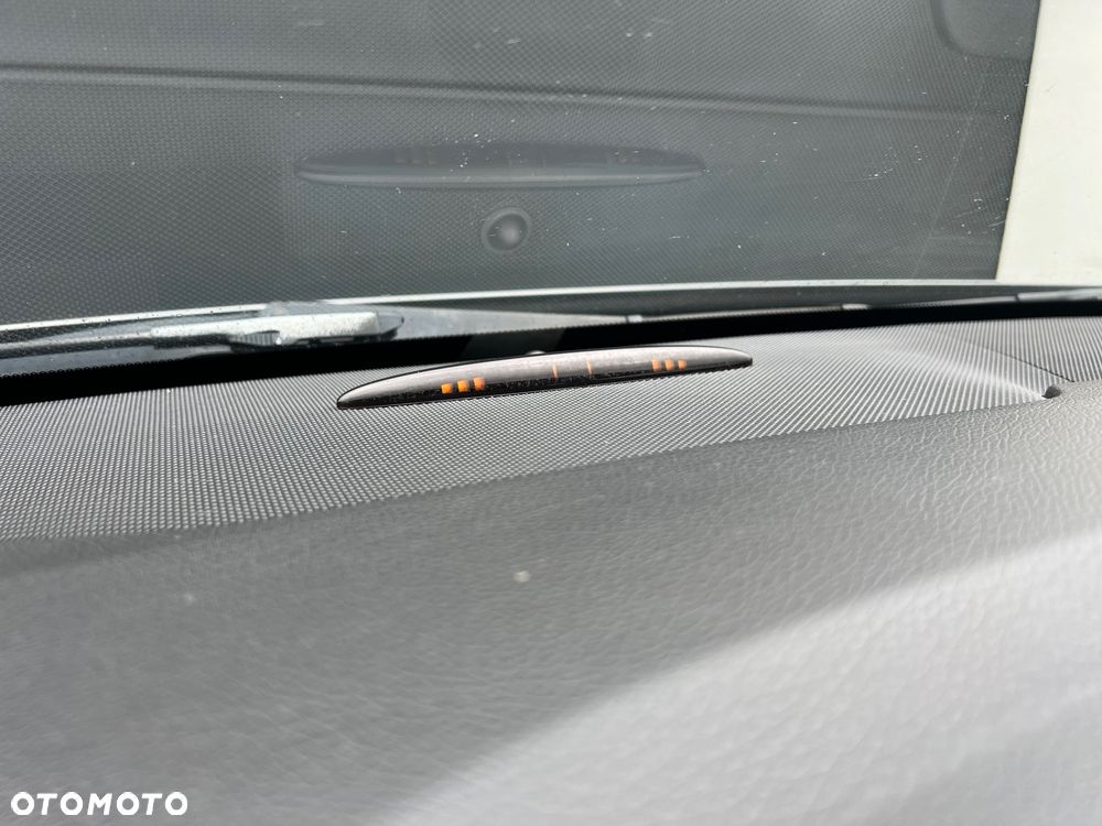 Mercedes-Benz Klasa B 200 CDI (BlueEFFICIENCY) - 20