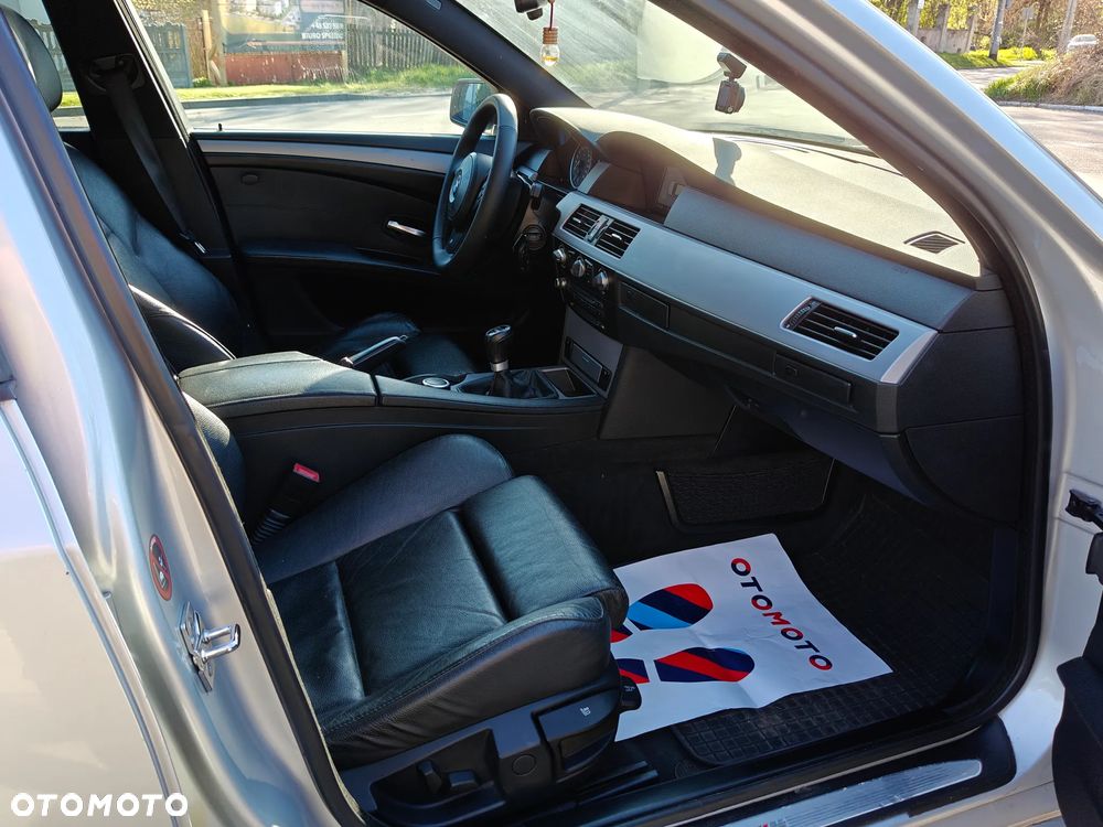 BMW Seria 5 520d - 18