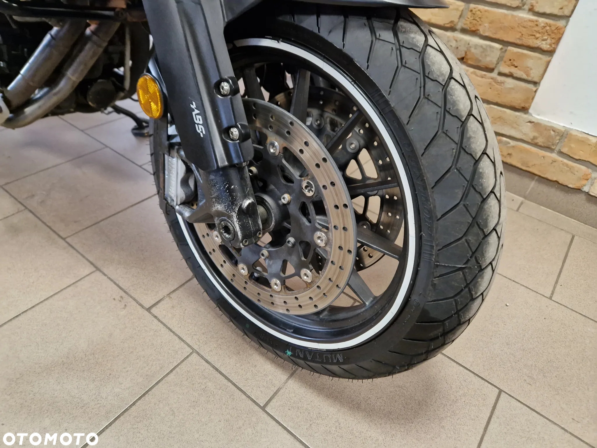 Benelli TRK 502 - 25