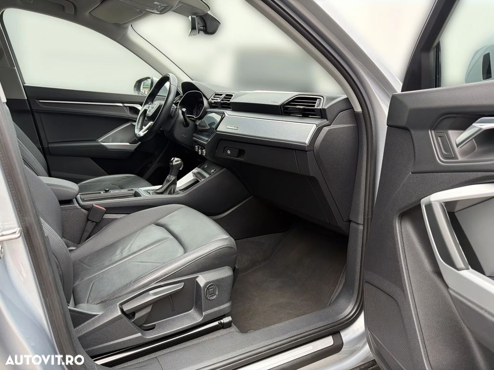 Audi Q3 2.0 45 TFSI S tronic quattro Advanced - 16