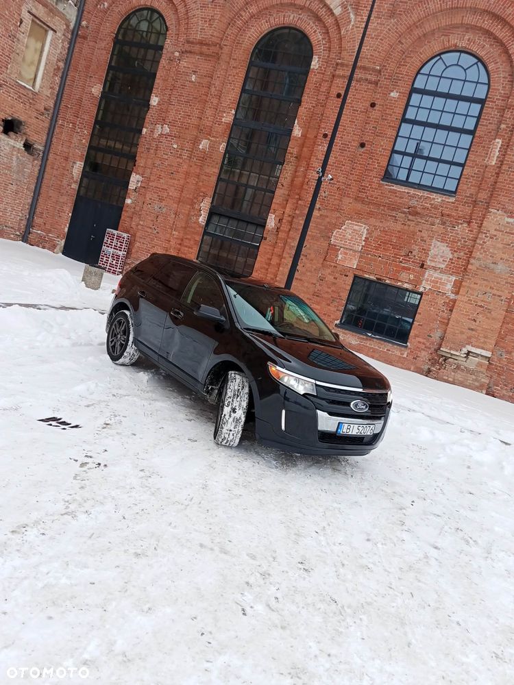 Ford Edge - 2