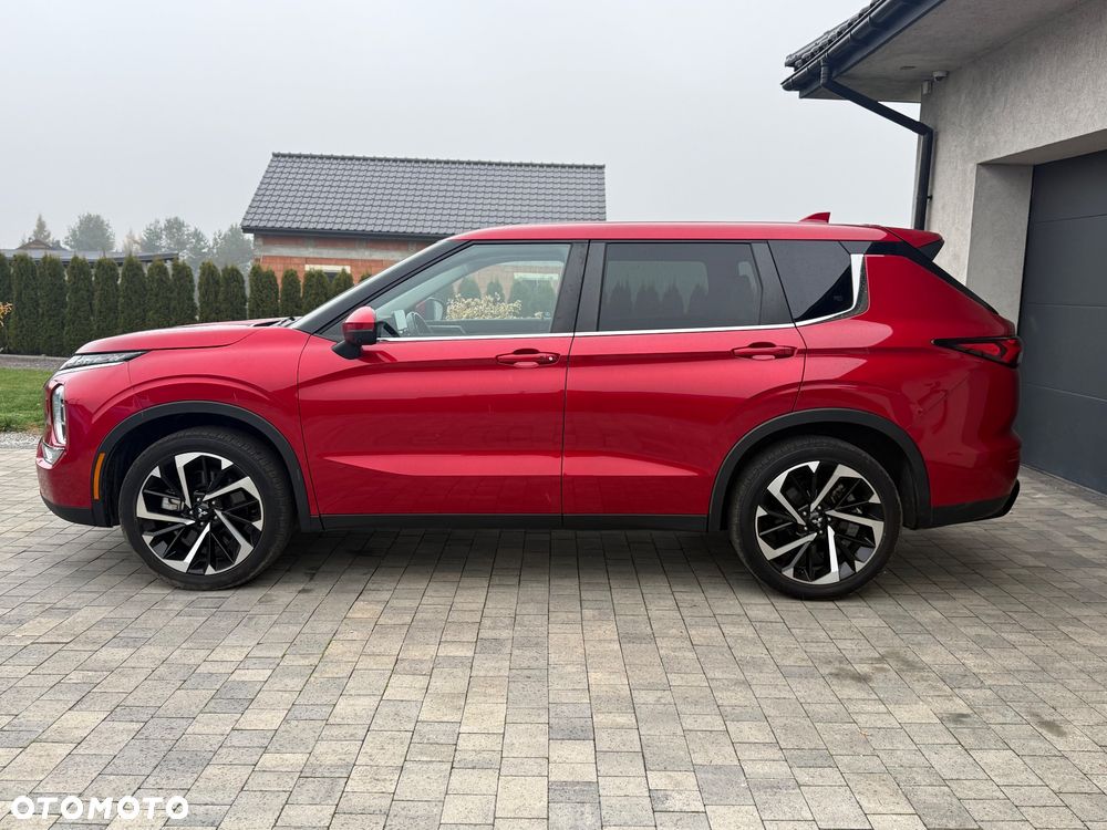 Mitsubishi Outlander 2.4 4WD CVT Intense - 8