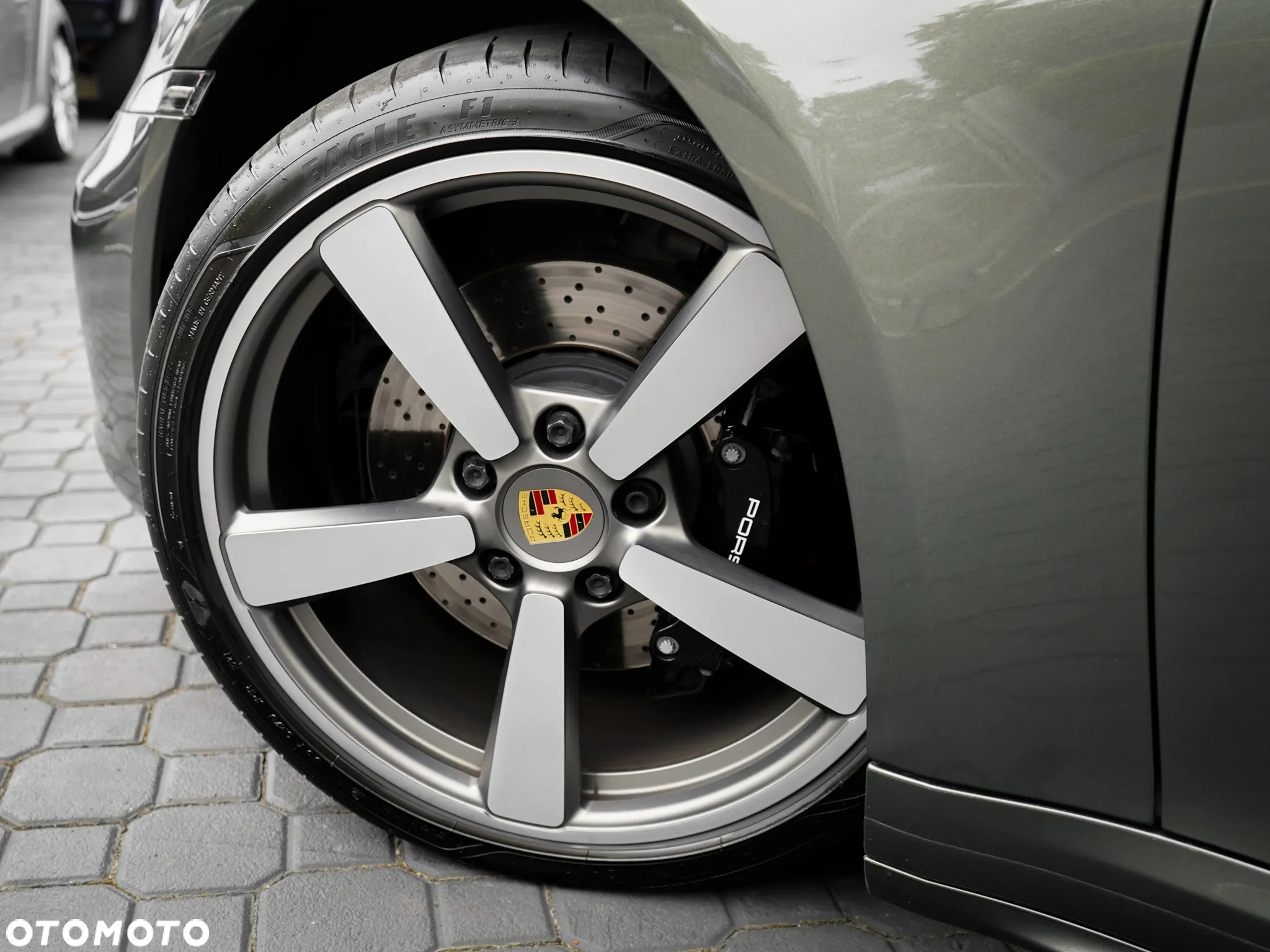 Porsche 911 Targa 4S - 7