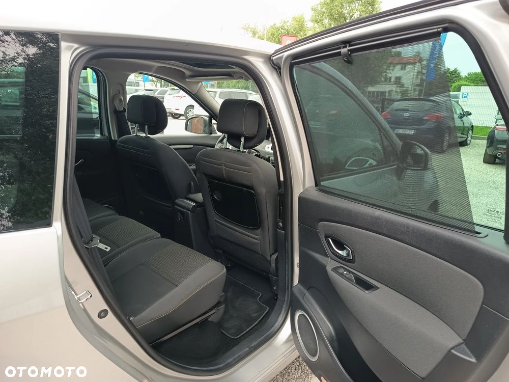Renault Grand Scenic 2.0 16V 140 CVT Dynamique - 36