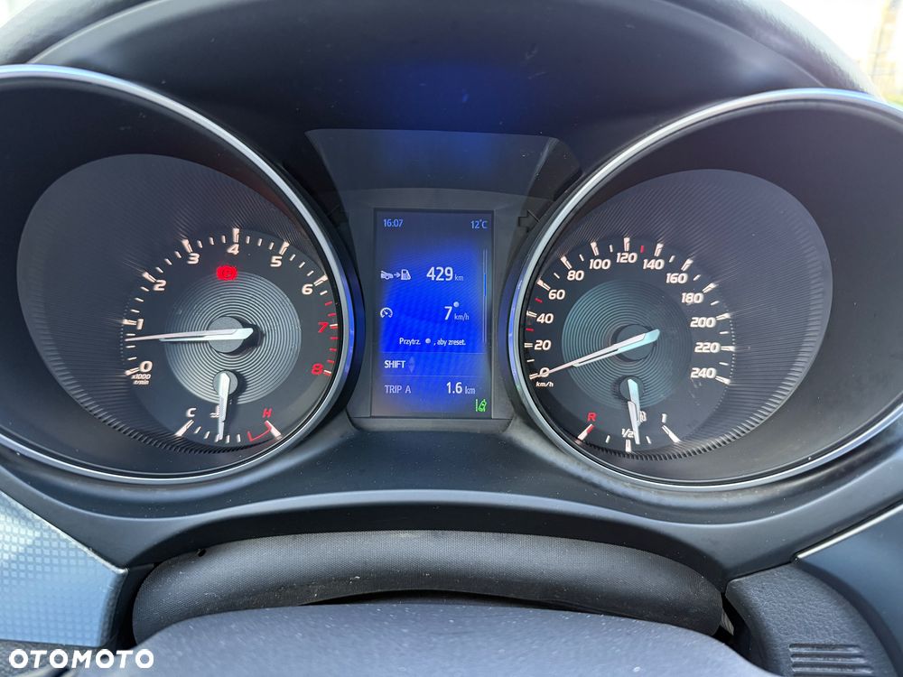 Toyota Avensis Touring Sports 1.8 Edition S+ - 20