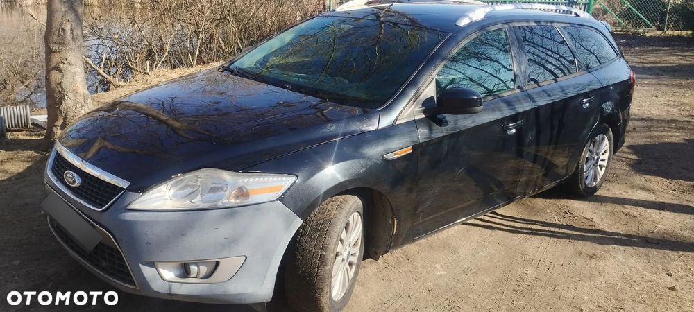 Ford Mondeo 2.0 TDCi Ghia - 12