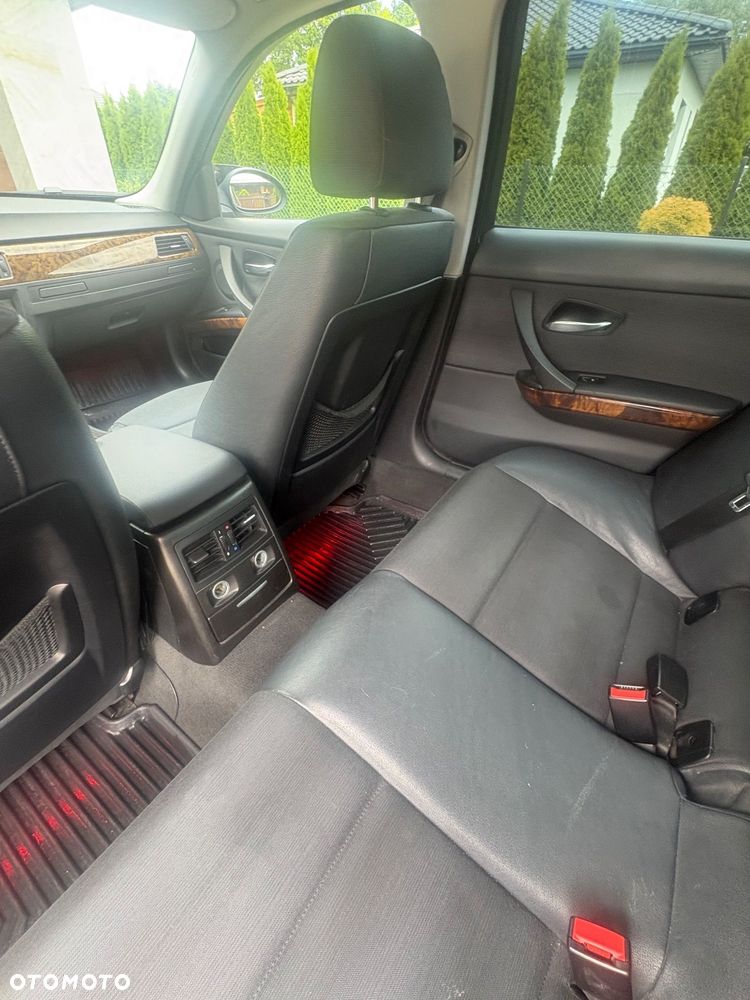 BMW Seria 3 - 12