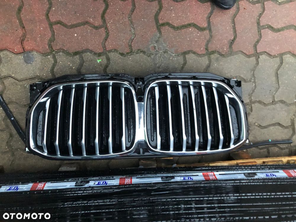 BMW X5 G05 ŻALUZJA ROLETA KIEROWNICA WLOT POWIETRZA ZDERZAKA PRZÓD 5A29C42 - 3
