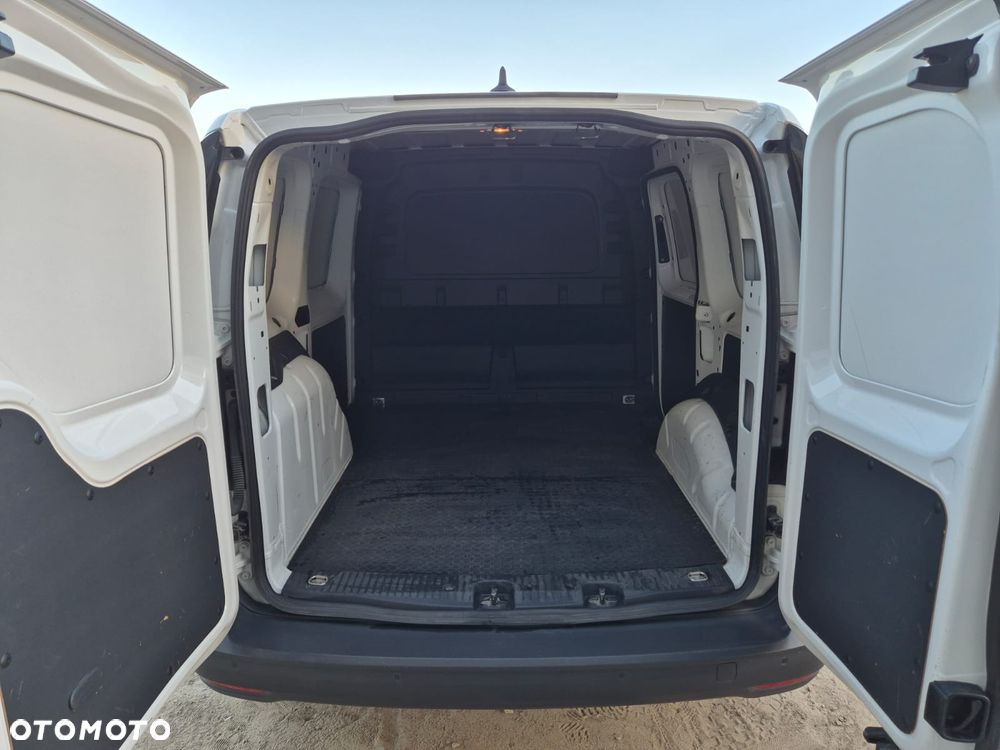 Volkswagen Caddy - 15