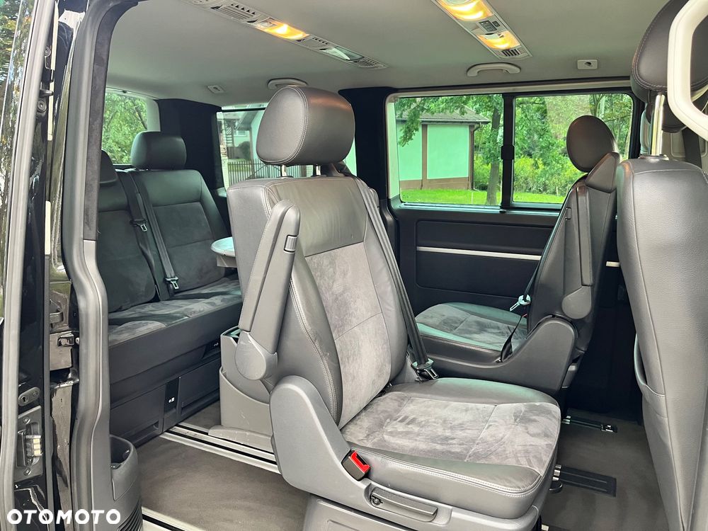 Volkswagen Multivan - 34