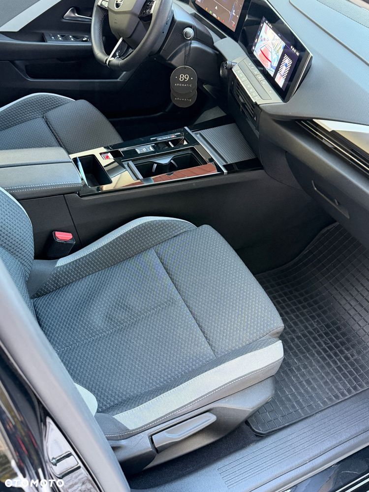 Opel Astra 1.2 Turbo Automatik Edition - 23