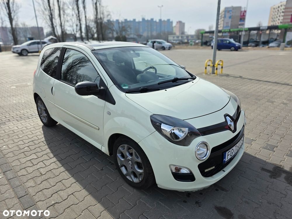 Renault Clio - 1