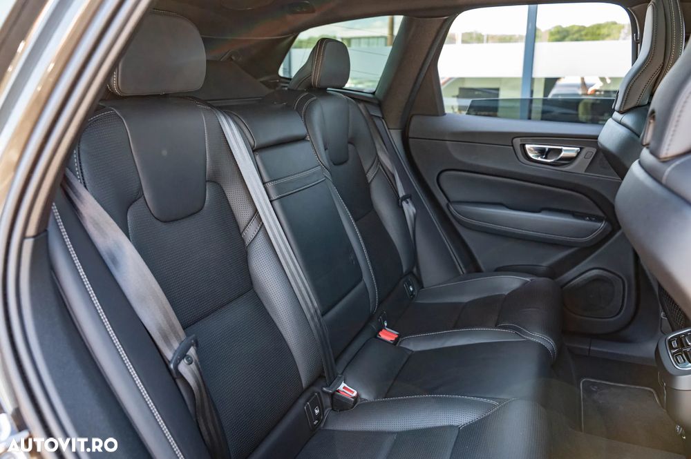 Volvo XC 60 B4 D AWD Geartronic RDesign - 8