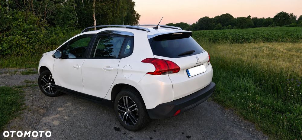 Peugeot 2008 - 4