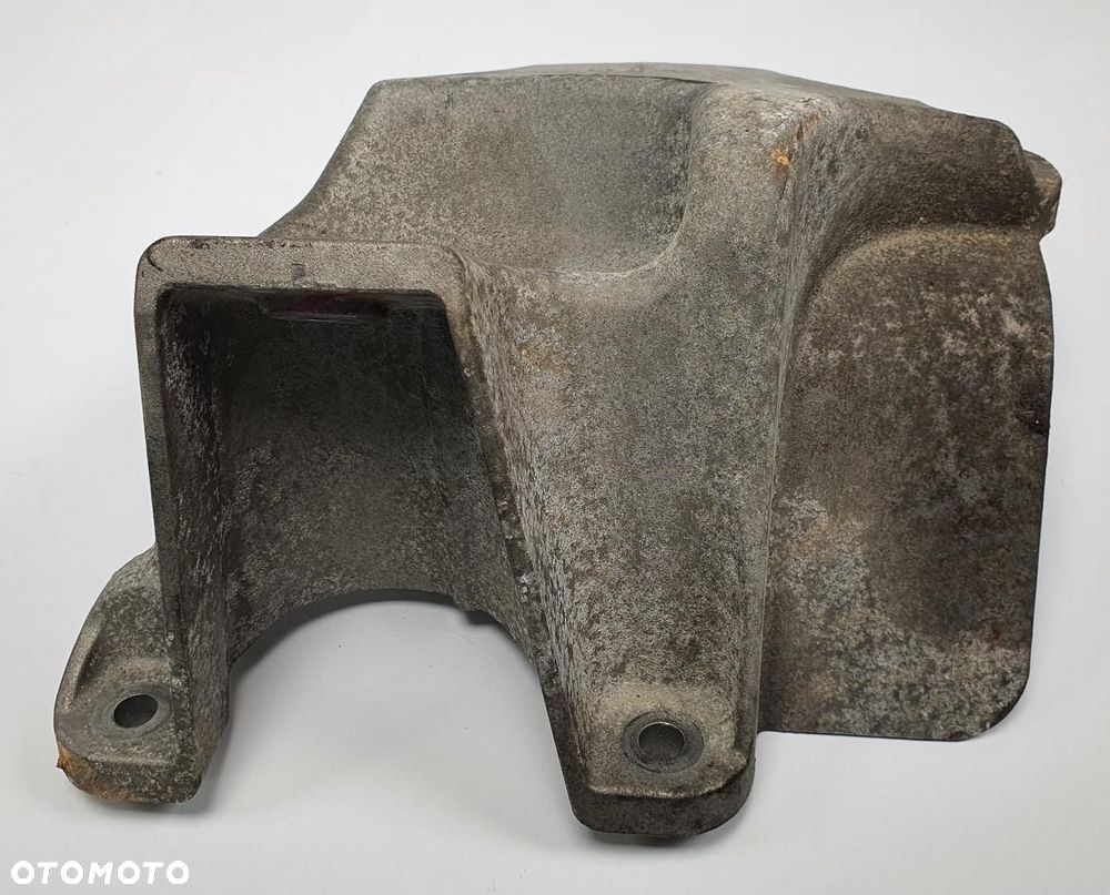 ŁAPA SILNIKA VW PASSAT B5 W8 07D199306C - 2