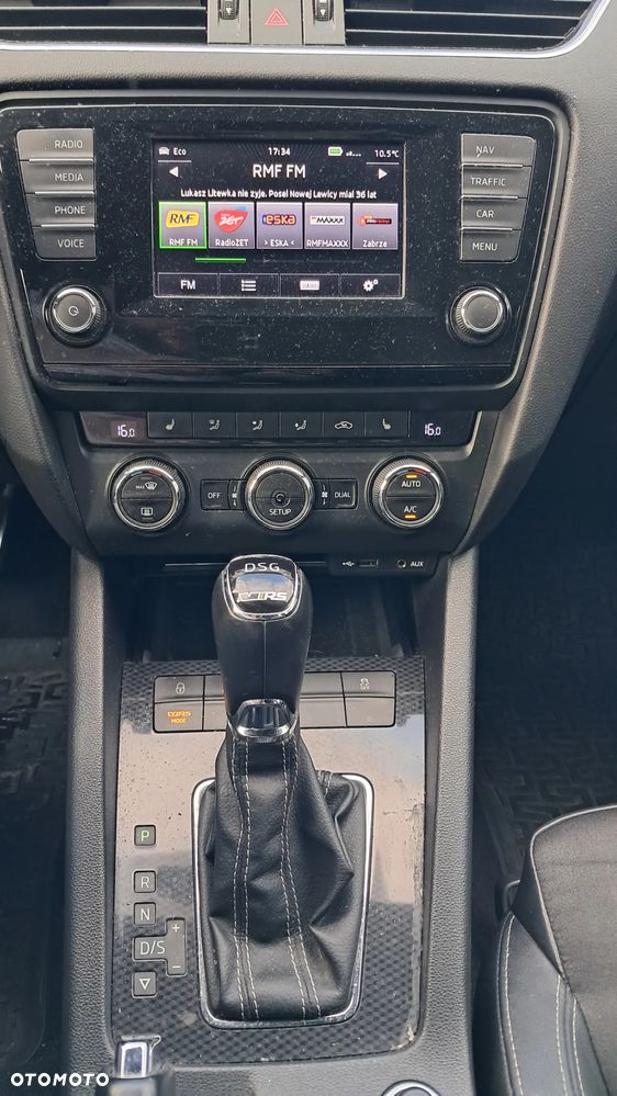 Skoda Octavia 2.0 TDI RS DSG - 9