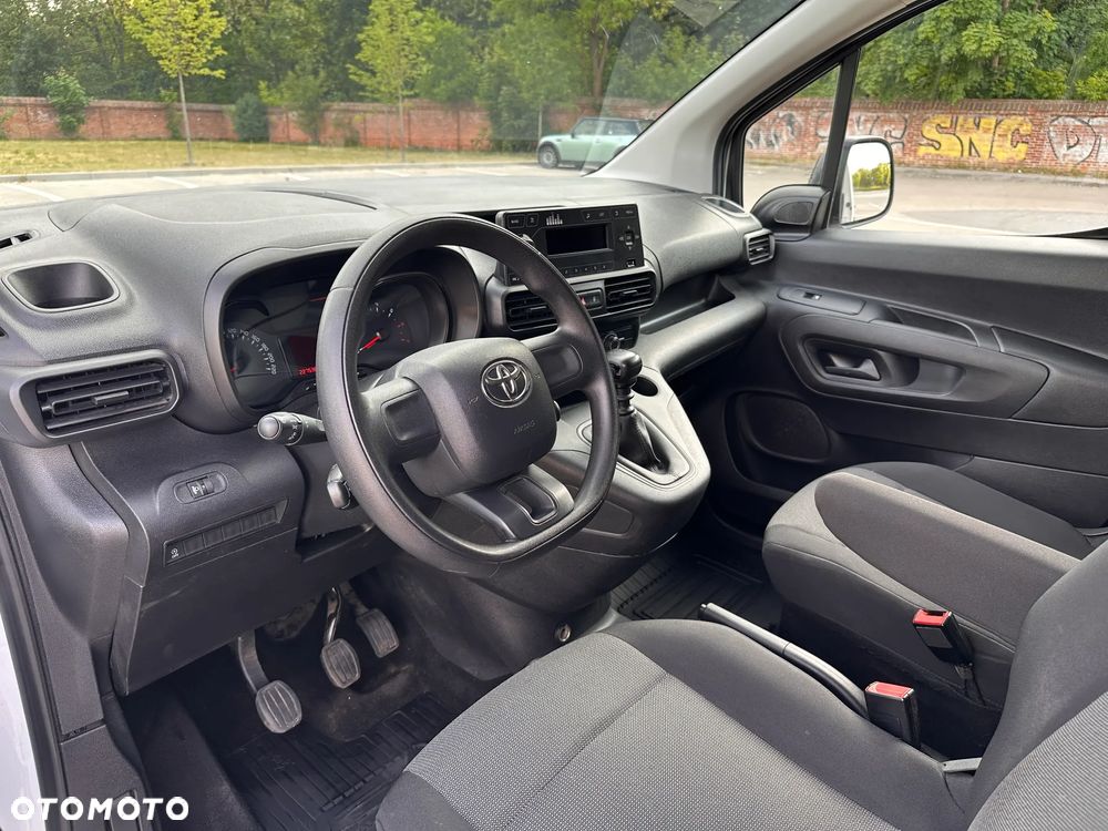 Toyota PROACE CITY L2 - 9