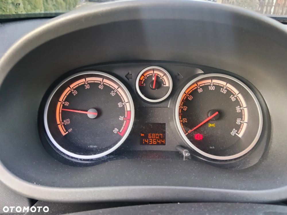 Opel Corsa 1.2 16V Enjoy - 32