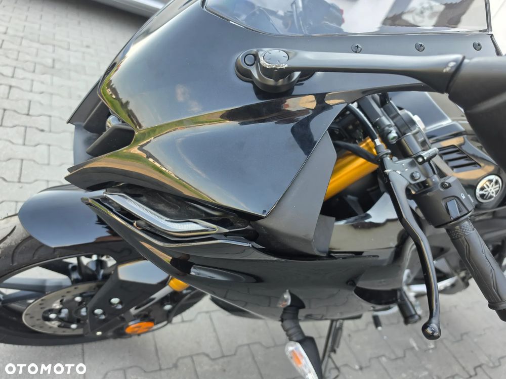 Yamaha YZF - 36