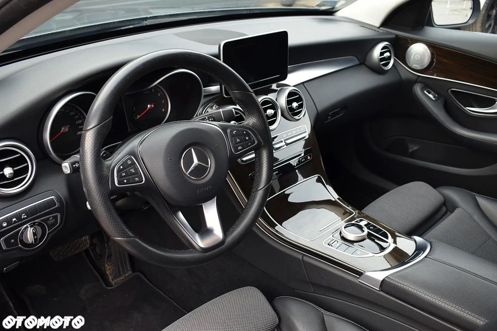 Mercedes-Benz Klasa C 200 (BlueEFFICIENCY) 7G-TRONIC - 10