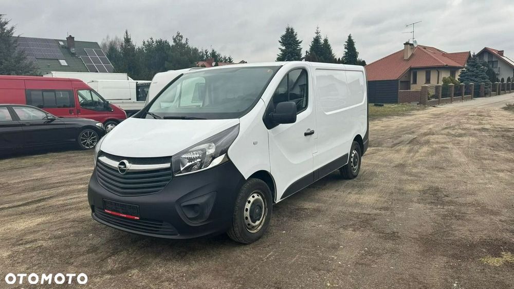 Opel Vivaro - 1