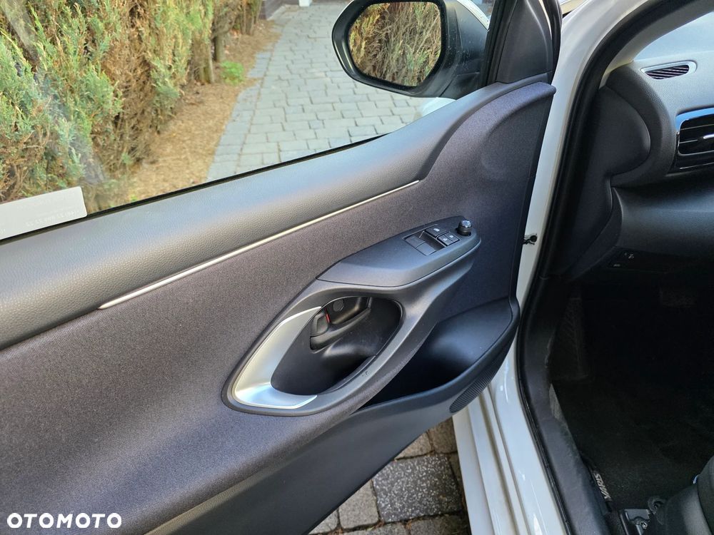 Toyota Yaris Hybrid 1.5 Active - 10