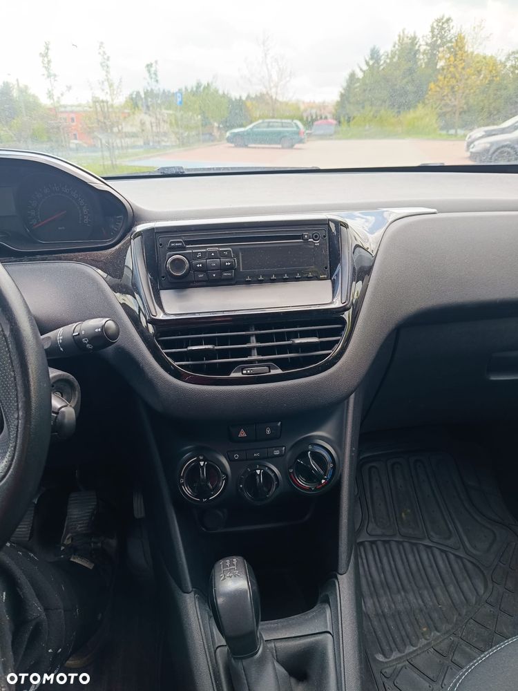 Peugeot 208 1.4 HDi Active - 6